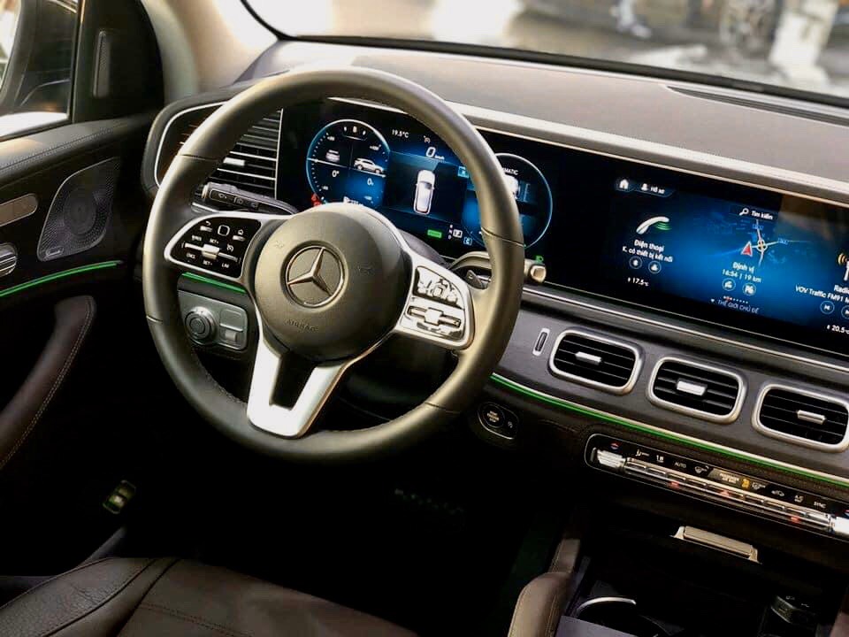 Mercedes Phú Mỹ Hưng cần bán GLE450 4matic 2019, mới 99% - Tiết kiệm nửa tỷ-4