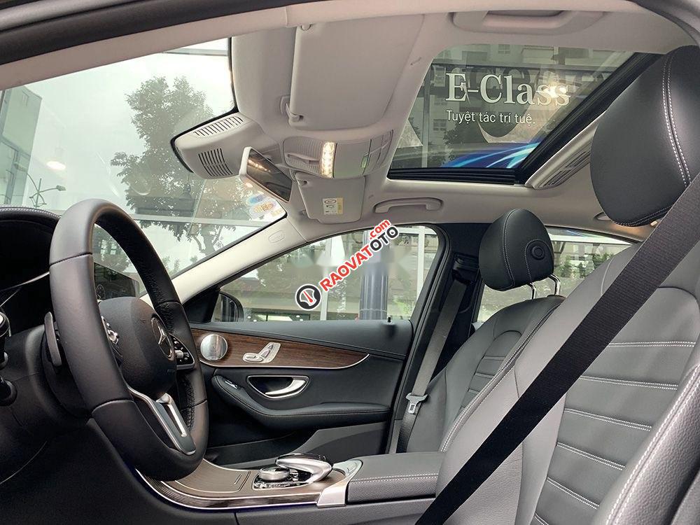 Cần bán gấp Mercedes C200 Exclusive năm 2019, màu đen-1