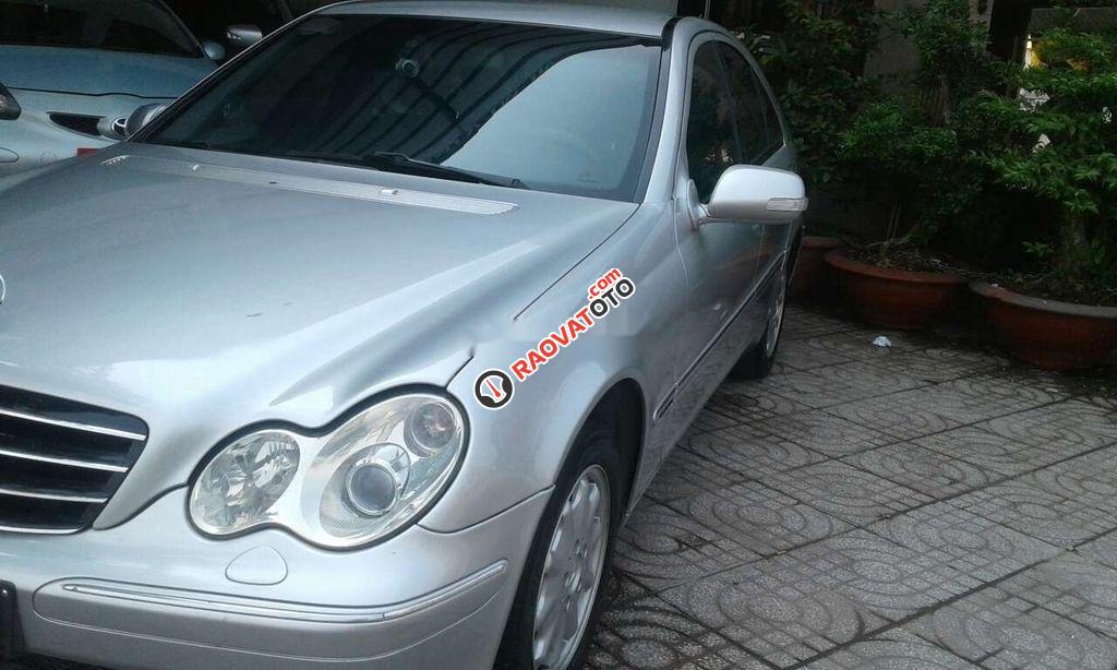 Cần bán gấp Mercedes C200 đời 2003, màu bạc, nhập khẩu  -4