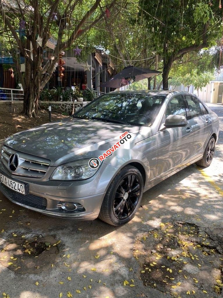 Xe Mercedes C230 năm sản xuất 2009, nhập khẩu nguyên chiếc, giá chỉ 385 triệu-1