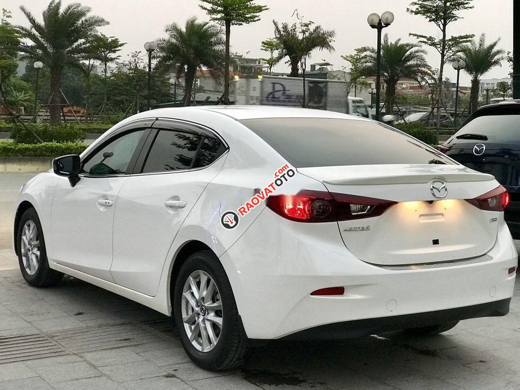 Bán Mazda 3 1.5 AT 2016, màu trắng còn mới  -8