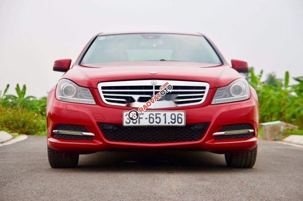 Cần bán gấp Mercedes C class năm sản xuất 2011, nhập khẩu, giá chỉ 590 triệu-11