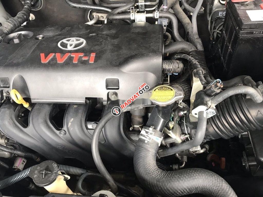 Bán Toyota Yaris đời 2015, màu bạc, nhập khẩu Thái -0