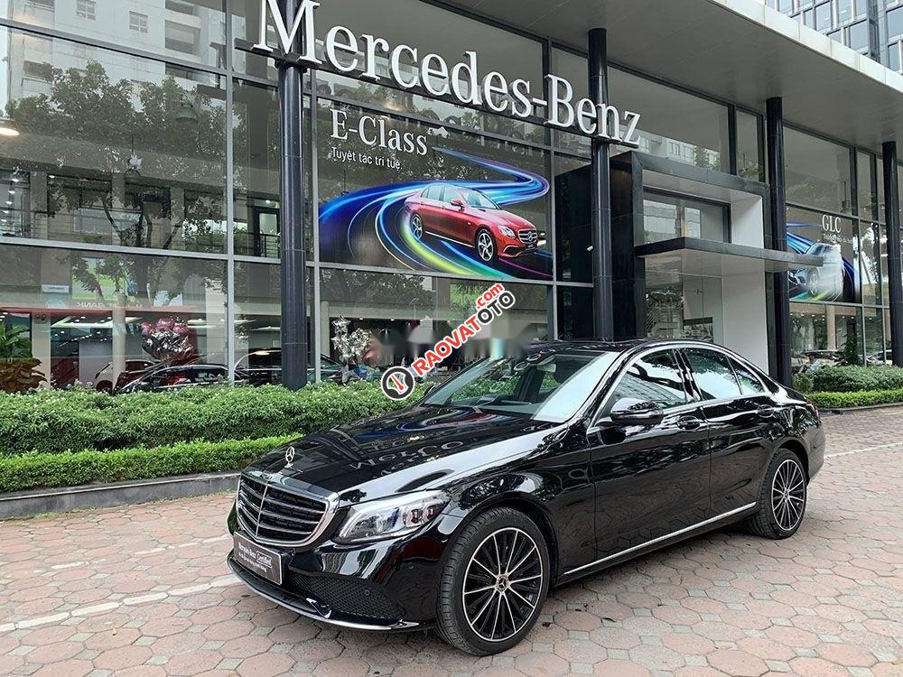 Cần bán gấp Mercedes C200 Exclusive năm 2019, màu đen-11