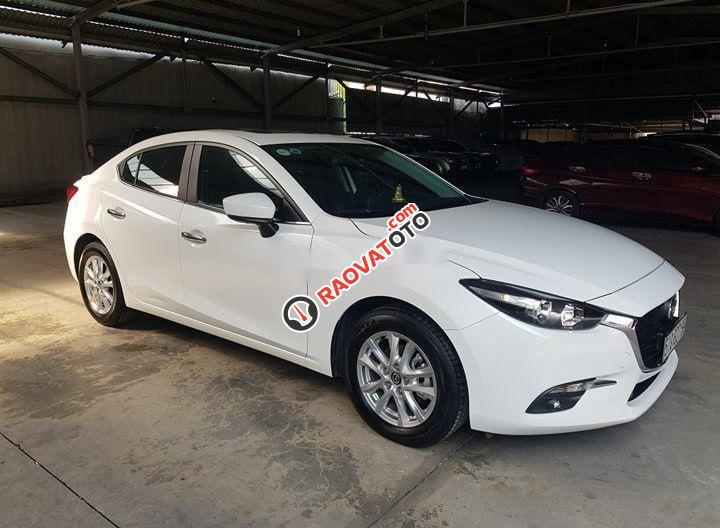 Cần bán gấp Mazda 3 2018, màu trắng, xe nhập -6