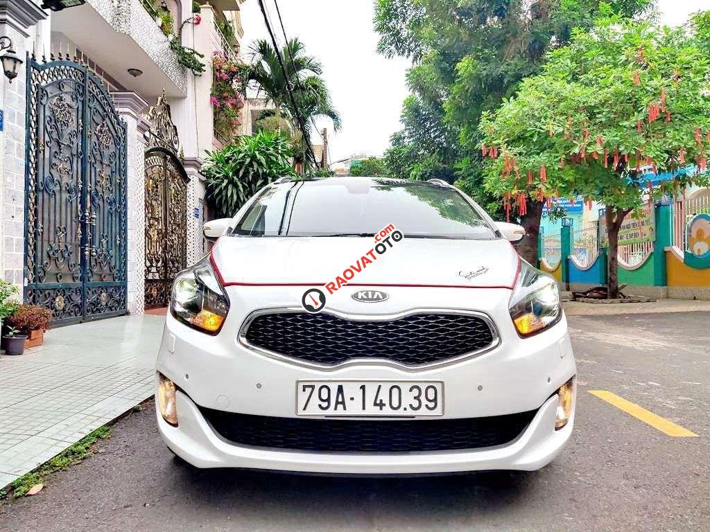 Bán xe Kia Rondo sản xuất 2016, giá 578tr-0