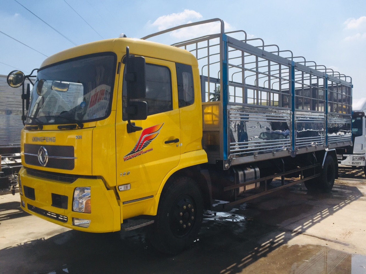 Cần bán xe tải 8 tấn - thùng 9m5 b180 2019, nhập khẩu nguyên chiếc, 250tr-0