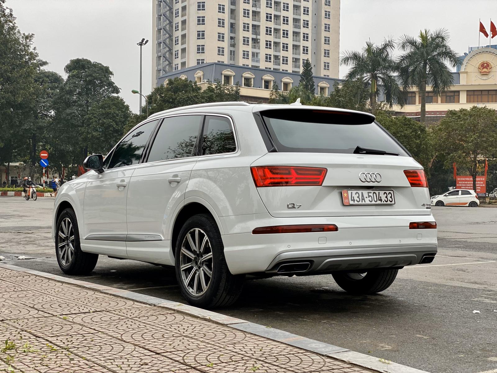 Cần bán gấp Audi Q7 2018, màu trắng, nhập khẩu-1