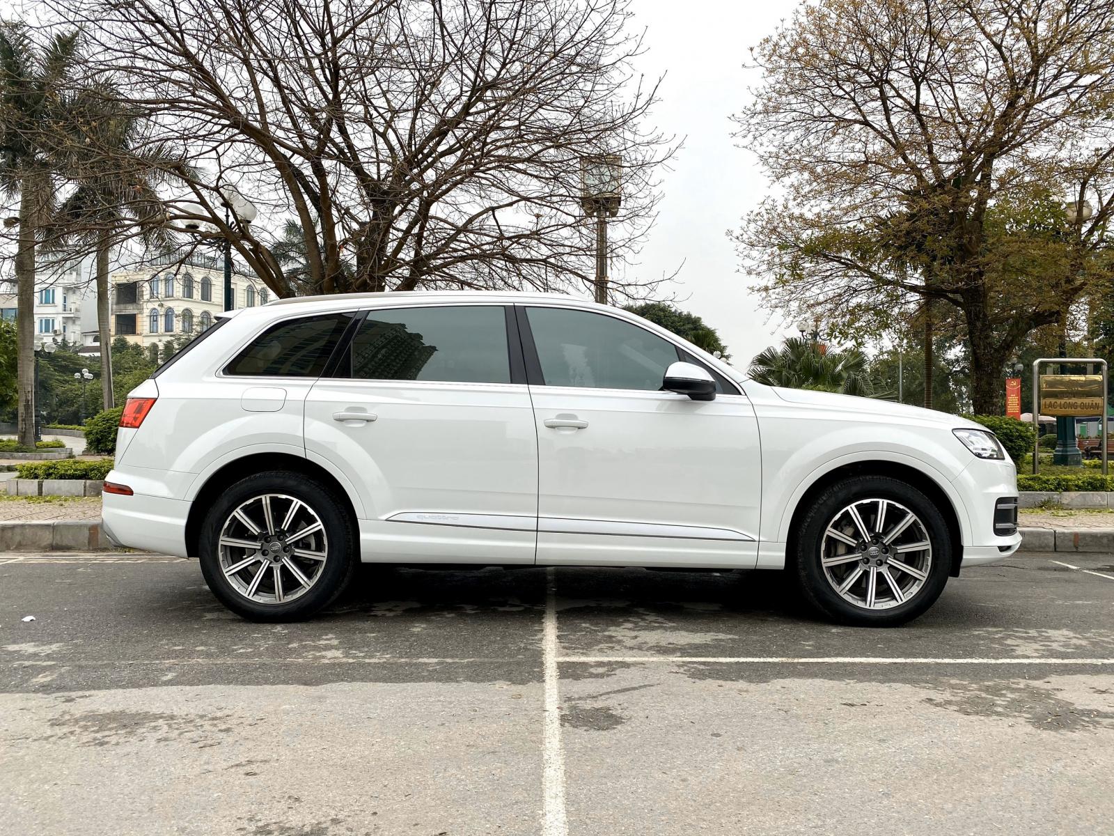 Cần bán gấp Audi Q7 2018, màu trắng, nhập khẩu-5
