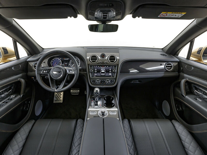 Bán xe Bentley Bentayga 3.0 Hybrid 2021 màu vàng giá cực hợp lý-9
