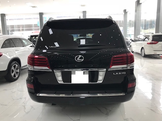 Bán xe Lexus LX570 bản Mỹ màu đen, sản xuất 2014, xe rất mới-4