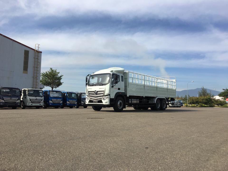 Xe tải Ollin 120 (720) tải trọng 7 tấn thùng dài 6m2-8