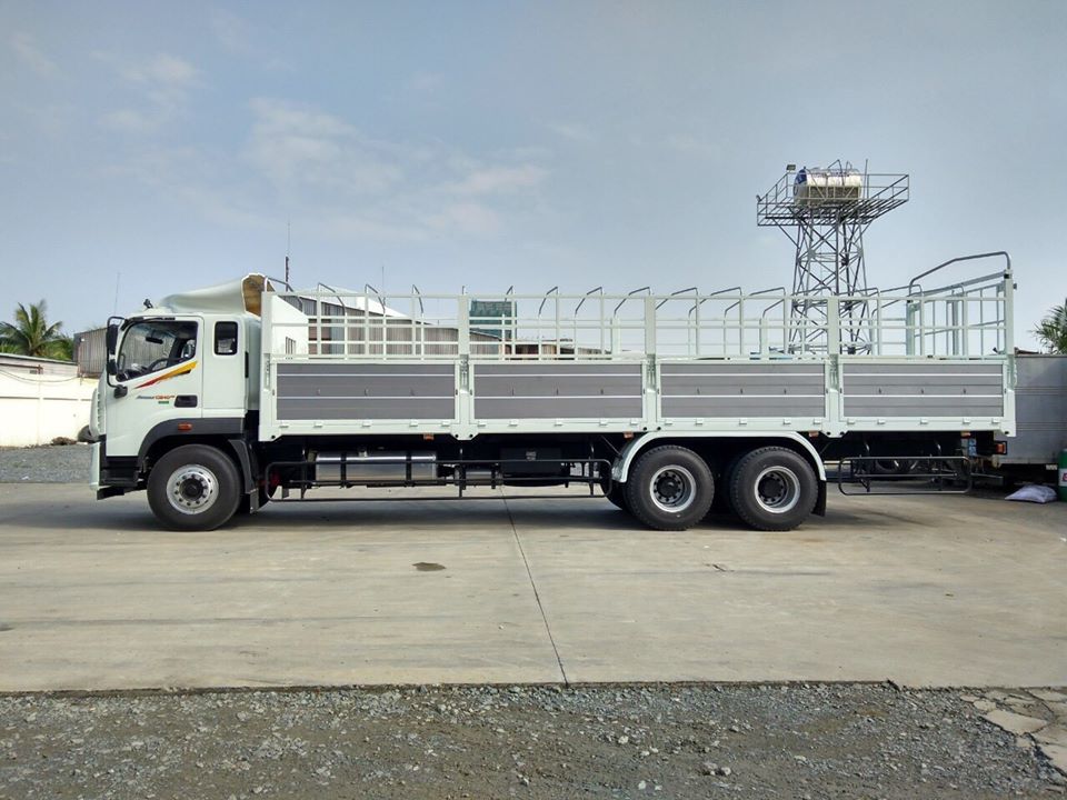 Xe tải Ollin 120 (720) tải trọng 7 tấn thùng dài 6m2-16