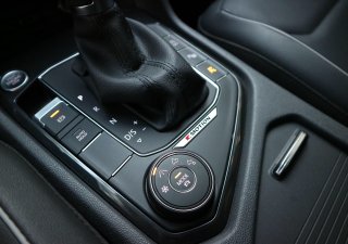 Volkswagen Tiguan Luxury S SUV 2020, xe nhập khẩu nguyên chiếc có giá dưới 2 tỷ-15