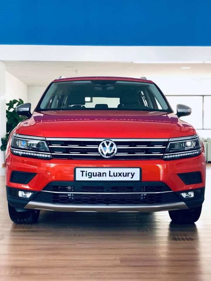 Volkswagen Tiguan Luxury Cam - nhập khẩu nguyên chiếc từ Đức giảm ngay 50% lệ phí trước bạ!!-0