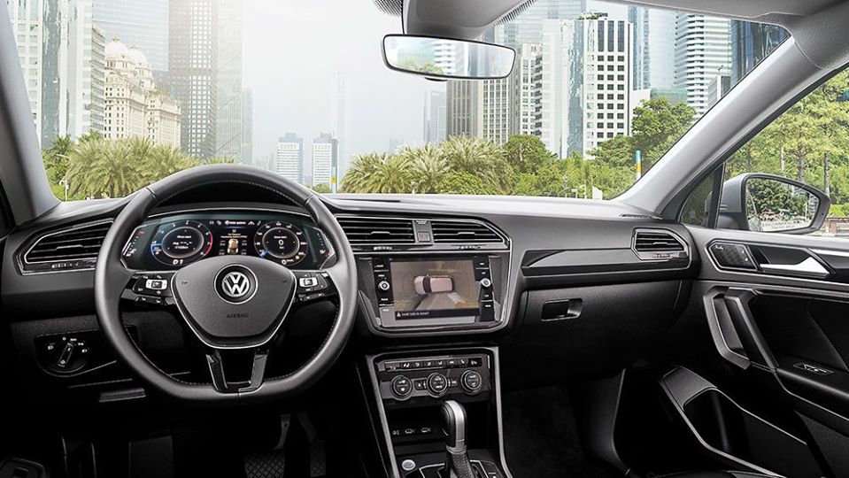 Volkswagen Tiguan Luxury Cam - nhập khẩu nguyên chiếc từ Đức giảm ngay 50% lệ phí trước bạ!!-6