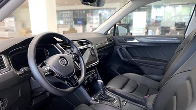 Volkswagen Tiguan Luxury giảm ngay 50% lệ phí trước bạ !!-4