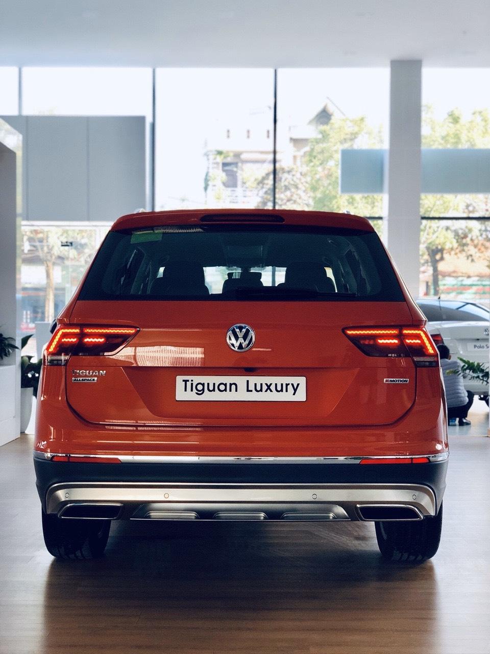 Volkswagen Tiguan Luxury - Đẳng cấp và tiện nghi-2