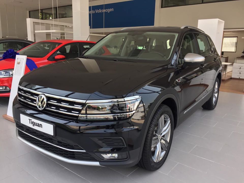 Cần bán Volkswagen Tiguan topline, hỗ trợ trả góp 90% giá trị xe-0