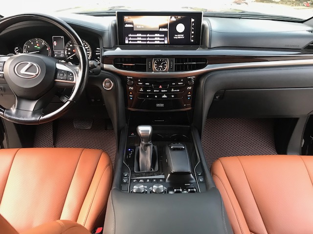 Cần bán gấp Lexus LX 570 đời 2019, màu đen, nhập khẩu nguyên chiếc-8