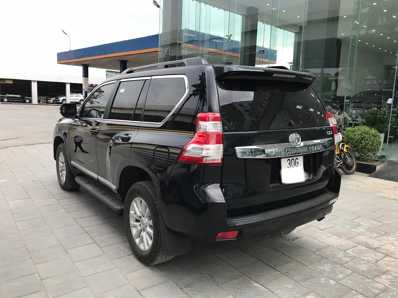 Cần bán Toyota Prado TXL đời 2017, màu đen, nhập khẩu nguyên chiếc-5