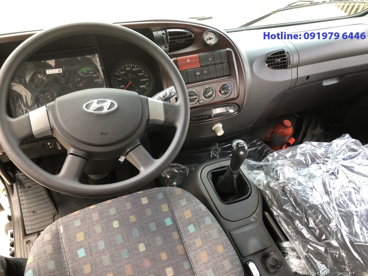 Bán xe Hyundai 16 tấn đời 2019, màu trắng, nhập khẩu chính hãng-4