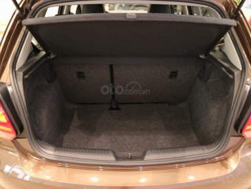 Volkswagen Polo Hatchback 2020 màu nâu ưu đãi đặc biệt giảm giá tiền mặt 50tr - giao ngay-2