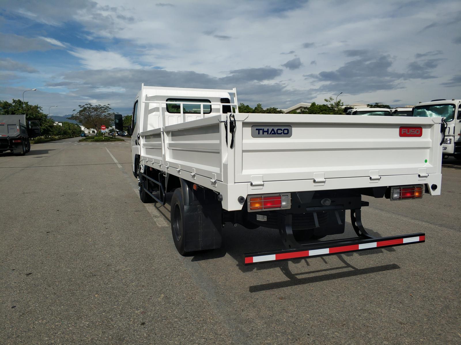 Xe tải Fuso Canter 6.5 tải trọng 3.4T tại Hải Phòng-3