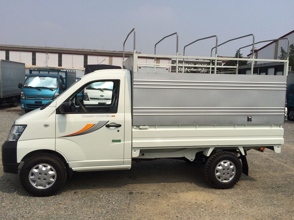 Xe tải Thaco Towner 990 mui bạt tặng ngay 5tr khi mua xe trong tháng 9-3