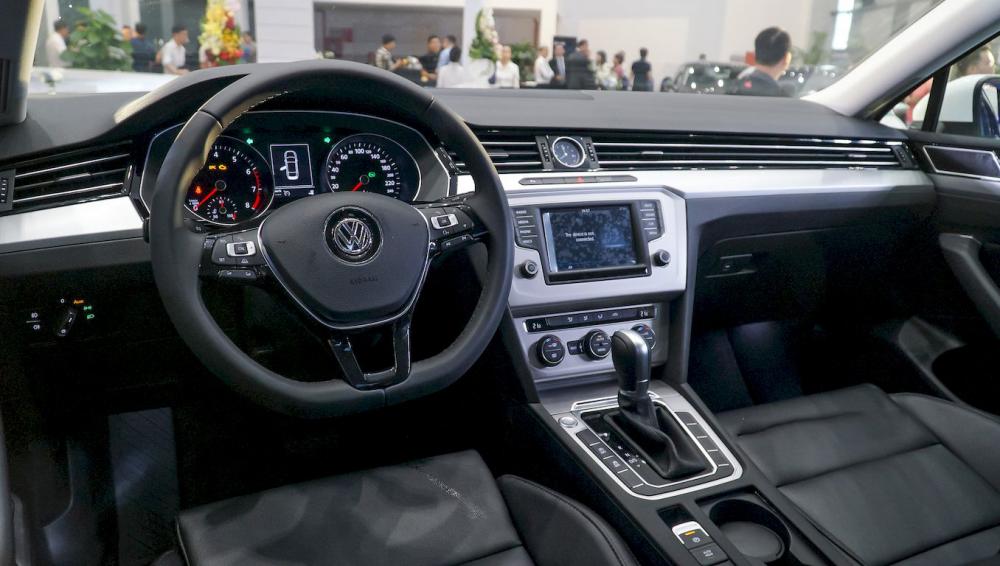Bán ô tô Volkswagen Passat , nhập khẩu,tặng 100% phí trước bạ-6