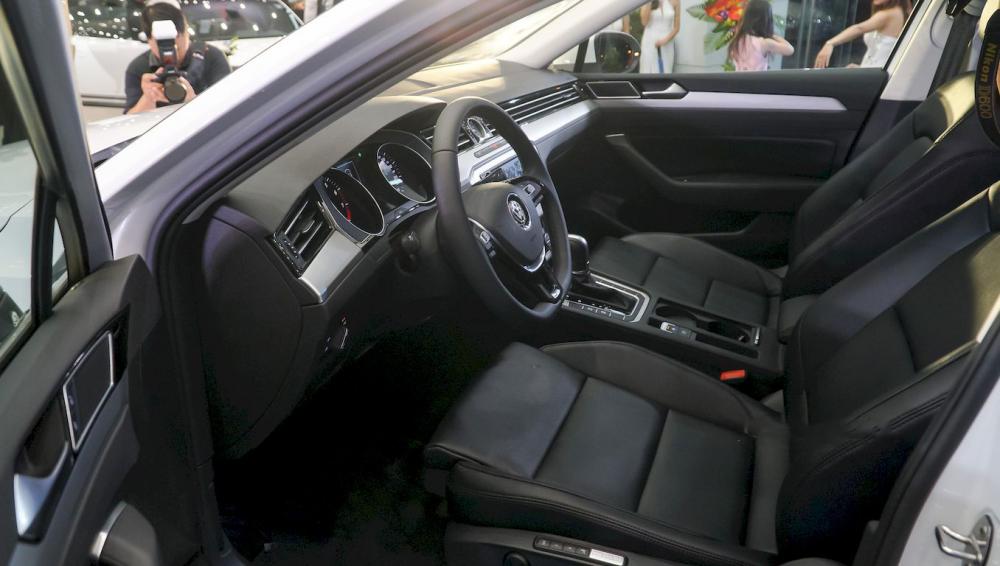 Bán ô tô Volkswagen Passat , nhập khẩu,tặng 100% phí trước bạ-11