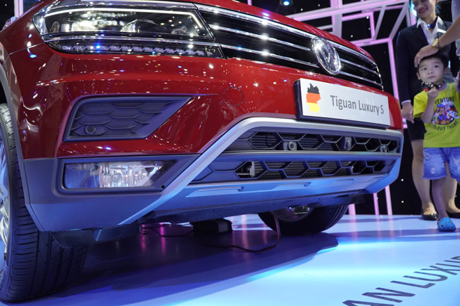  Volkswagen Tiguan Luxury - tặng 50% phí trước bạ-3
