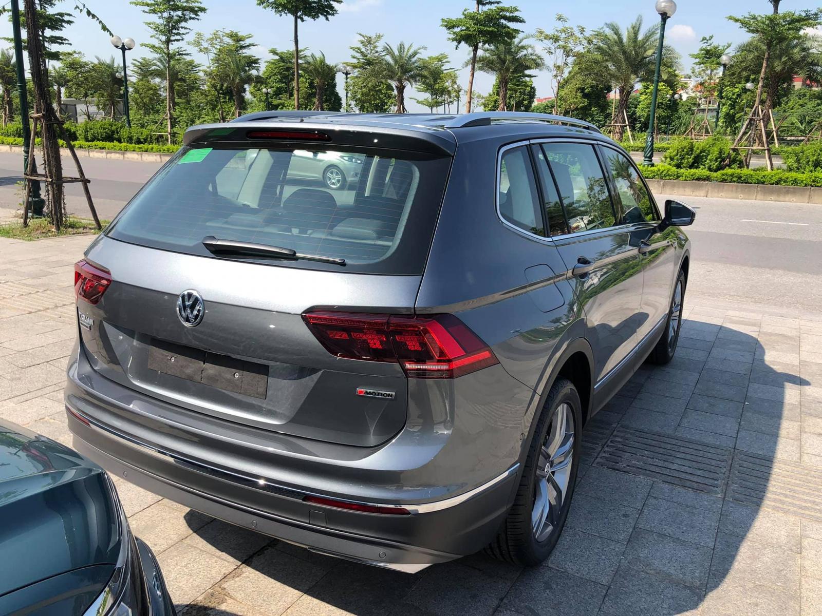  Volkswagen Tiguan Luxury - tặng 50% phí trước bạ-15