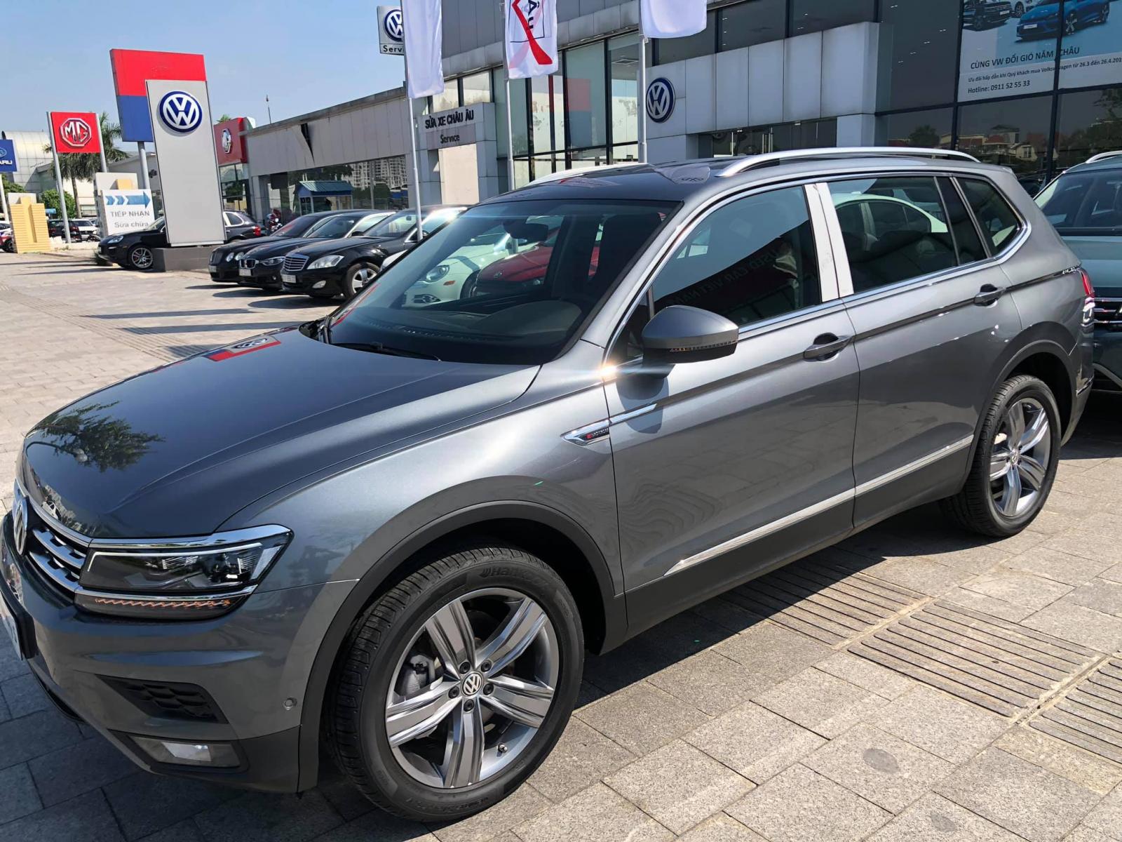  Volkswagen Tiguan Luxury - tặng 50% phí trước bạ-16