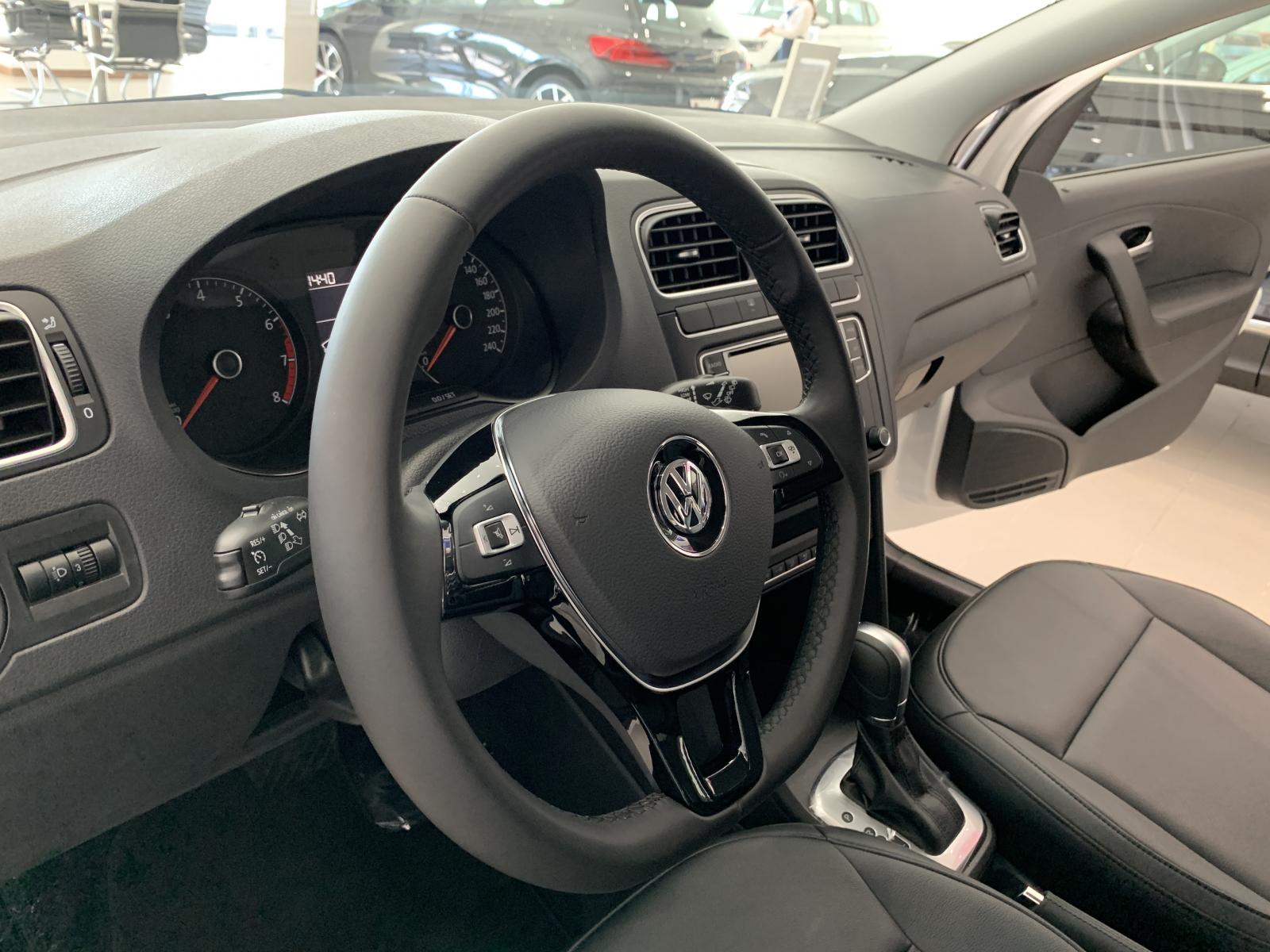 Siêu xe đô thị, Volkswagen Polo Hatchback ưu đãi đón tết 2021-8