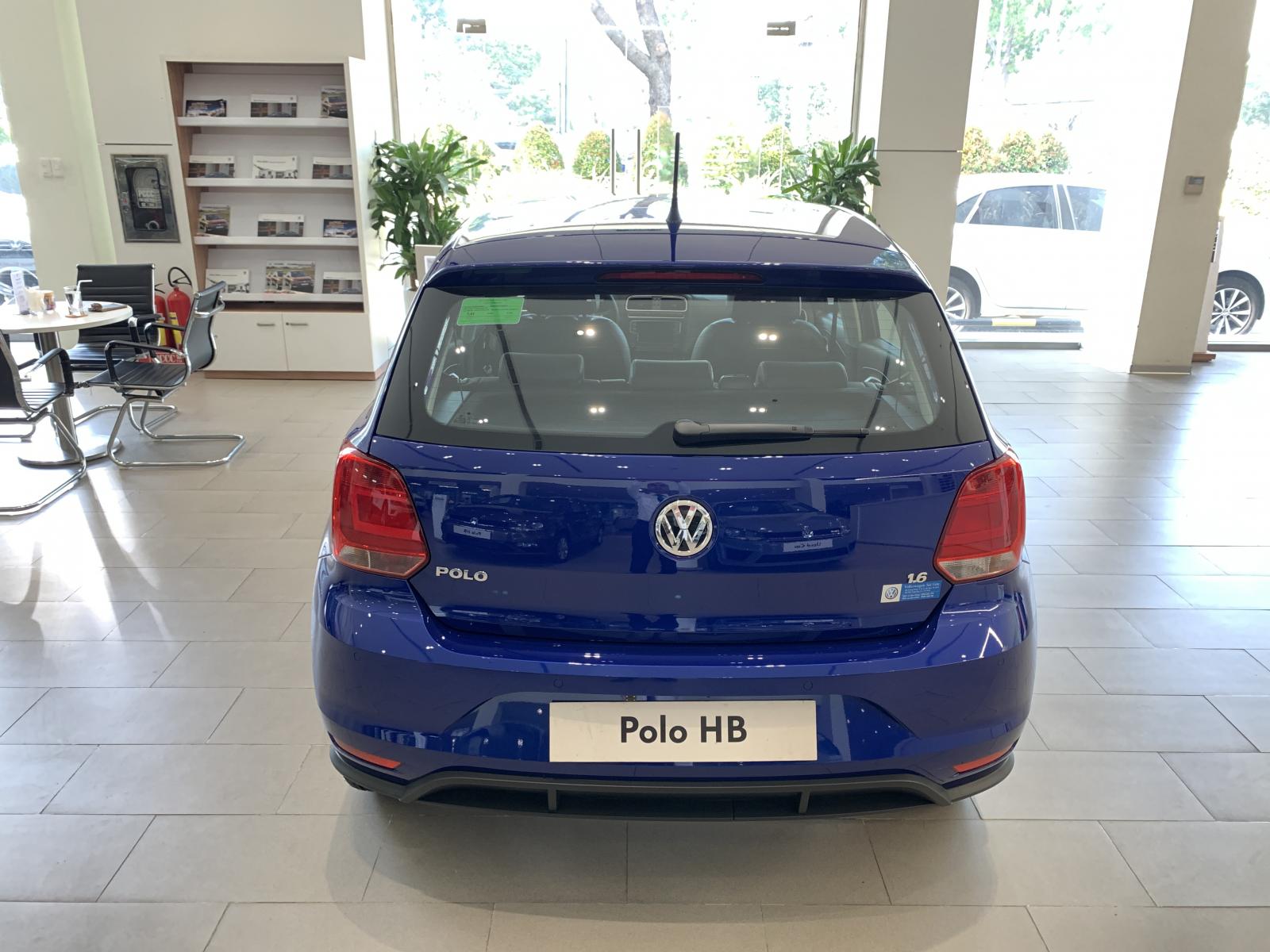 Bán Volkswagen Polo Hatchback 2021 2021, màu bạc, giá tốt-7