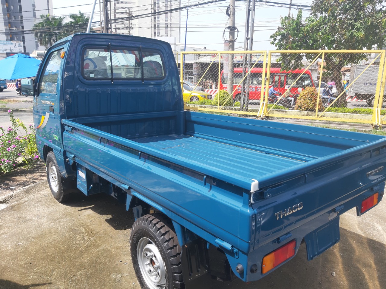Bán xe tải 800kg Thaco Towner800. Hỗ trợ trả góp lãi suất thấp-4