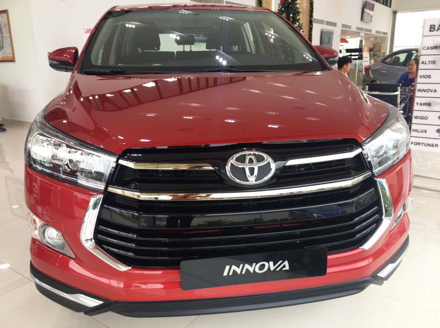 Bán xe Toyota Innova đời 2021, màu đỏ, số sàn, giá chỉ 879 triệu-3