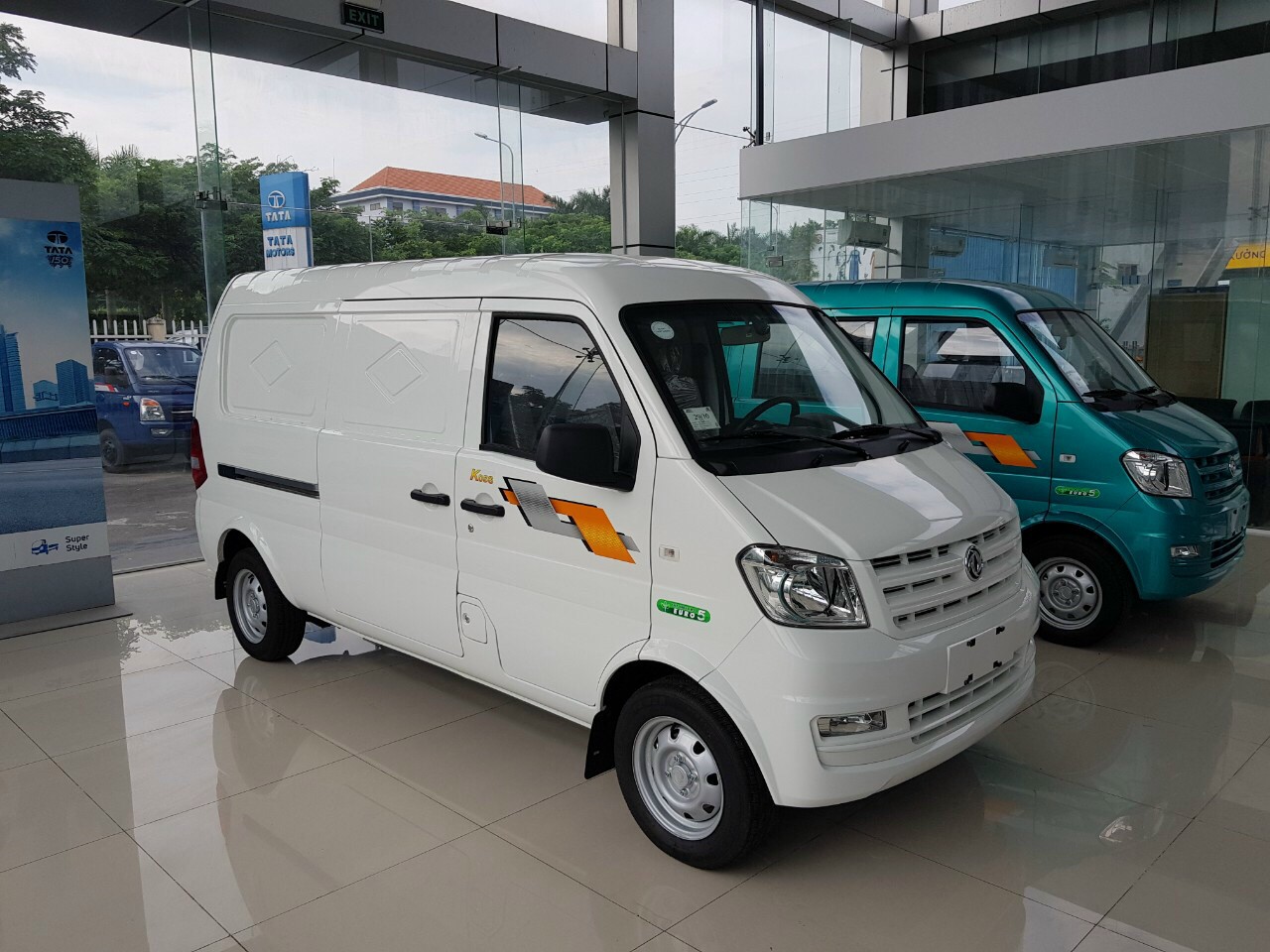 Thanh lí xe Van K05s-2 chỗ đời 2020 công nghệ Thái Lan, trọng tải 945kg giá siêu tốt-0