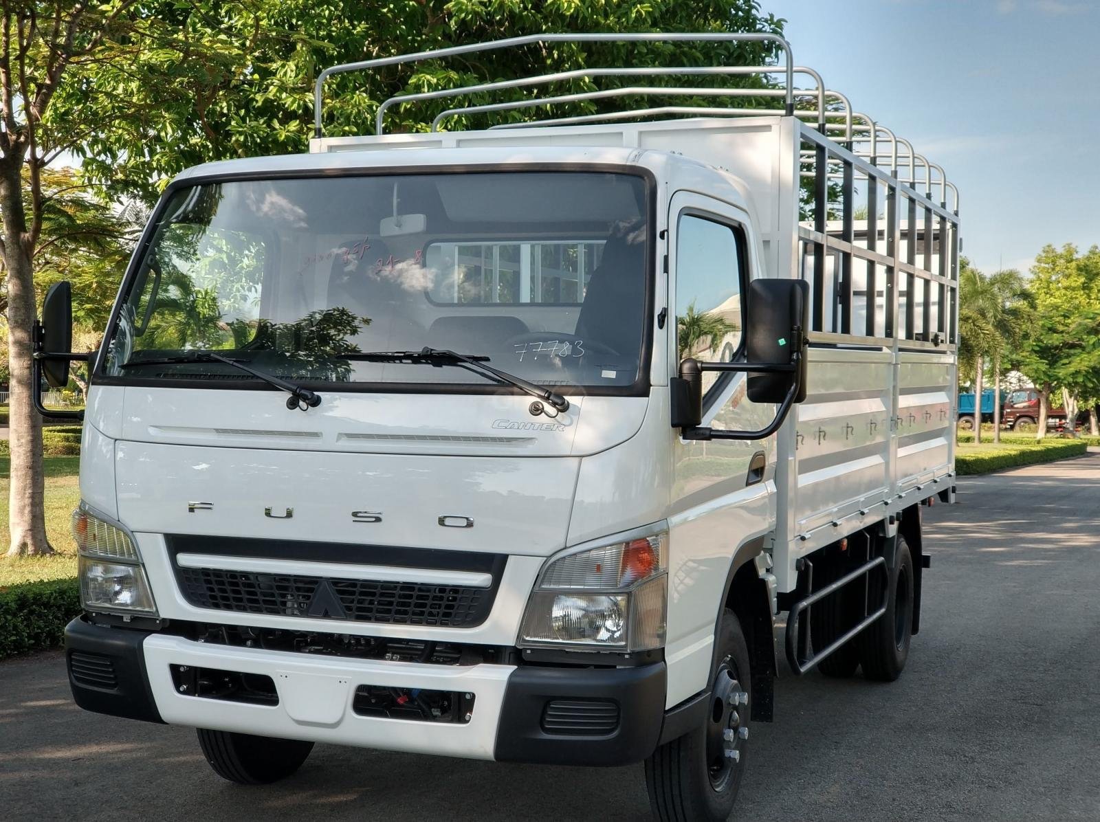 Xe tải Thaco Fuso Canter 6.5 mui bạt tại Hải Phòng giá thanh lý-0