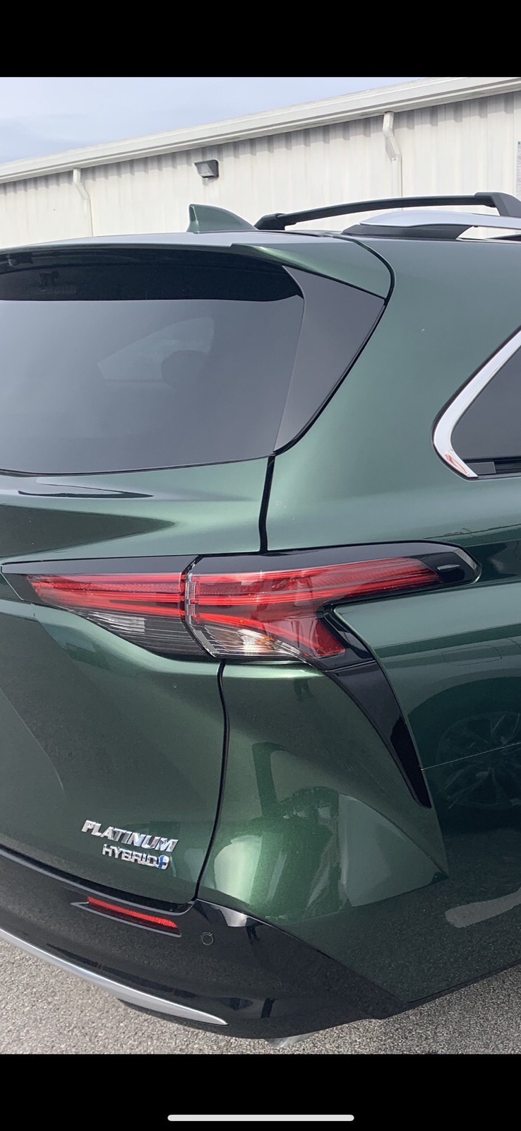 Bán xe Toyota Sienna Platinum sản xuất 2021, bản Mỹ-1