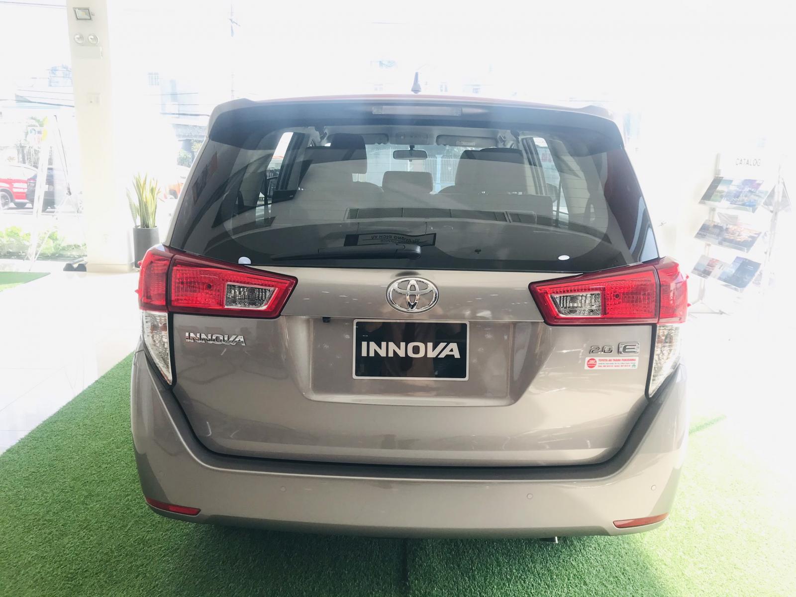 Toyota Innova 2021 2.0E giá tốt đủ màu khuyến mãi khủng hỗ trợ góp-2