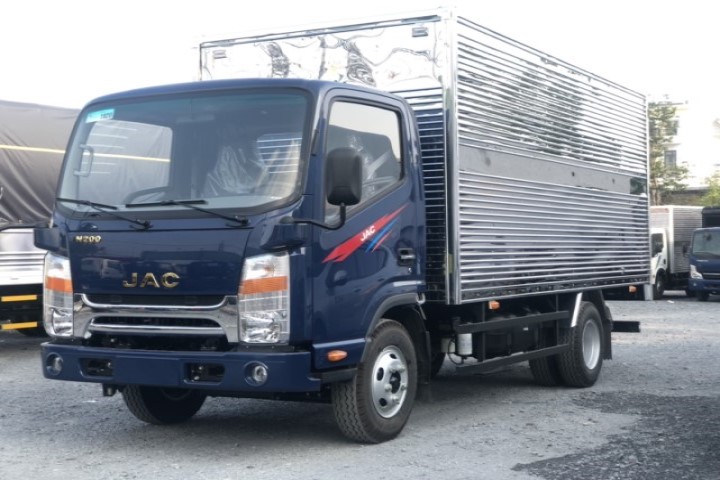 Xe tải JAC N200 1.9 tấn thùng bạt Inox dài 4m3-0