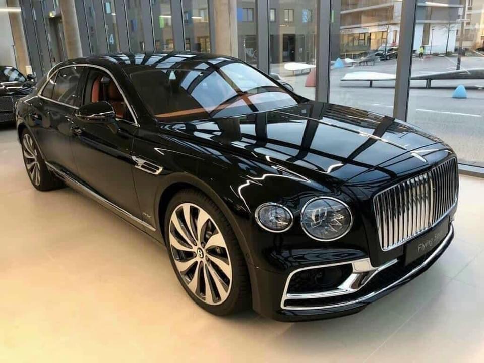 Bán ô tô Bentley Continental Flying Spur V8 2021, màu đen, xe nhập Mỹ-0