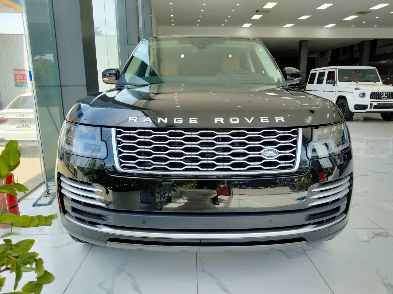Bán xe LandRover Range Rover Autobiography LWB 2021, màu đen, nhập khẩu mới-2