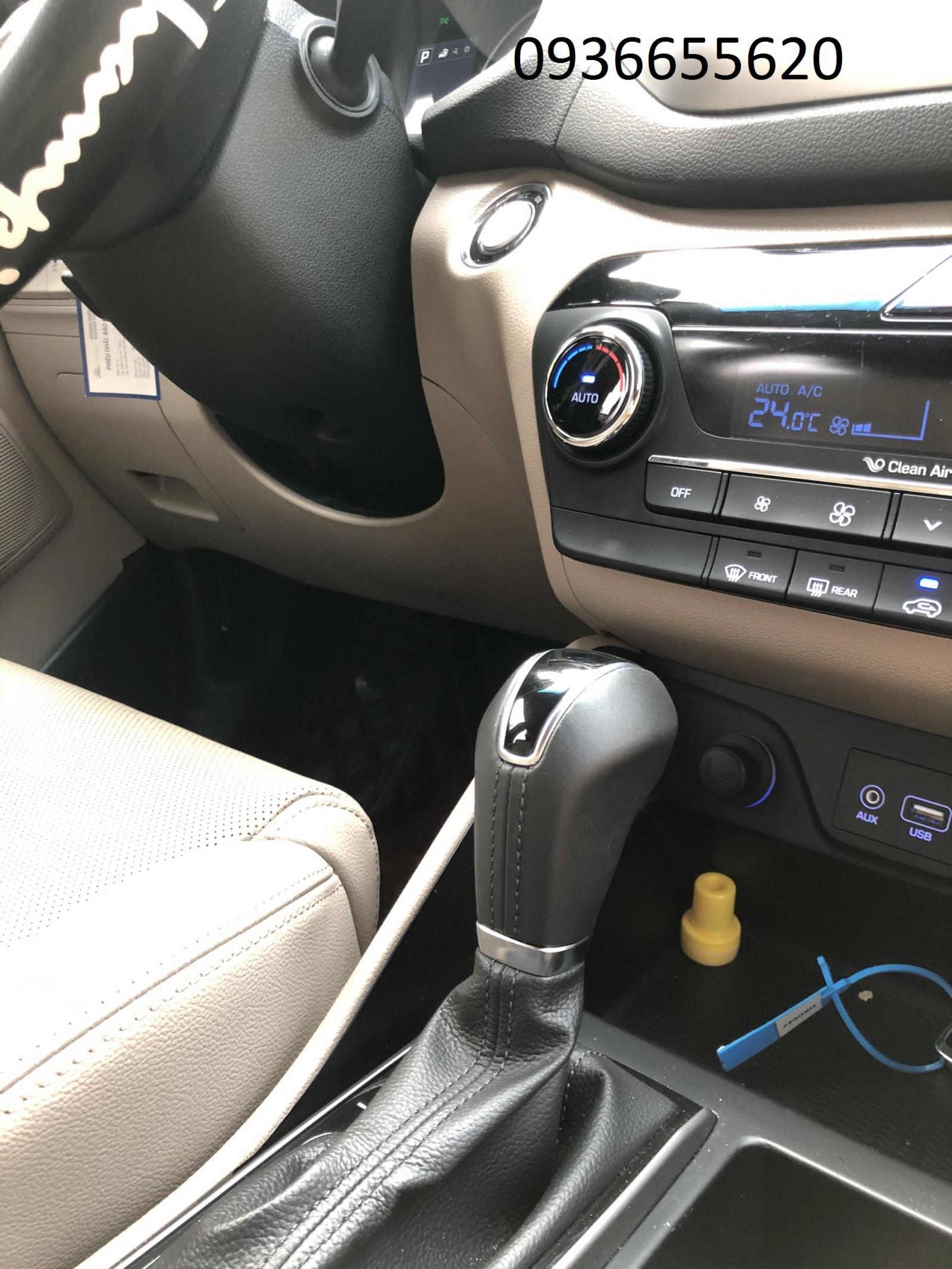 Cần bán xe Hyundai Tucson 1.6 turbo 2018, màu đỏ-0