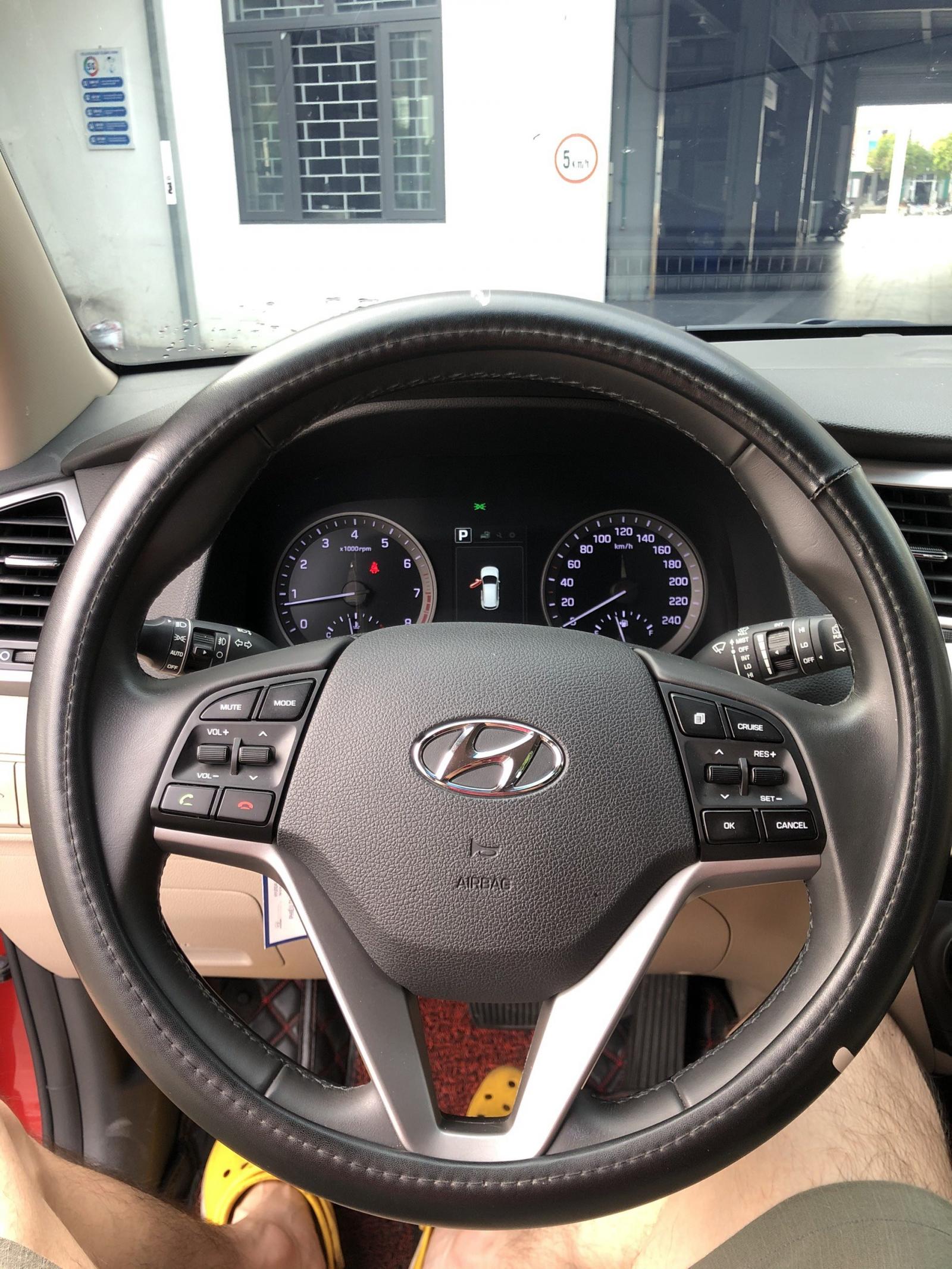 Cần bán xe Hyundai Tucson 1.6 turbo 2018, màu đỏ-9
