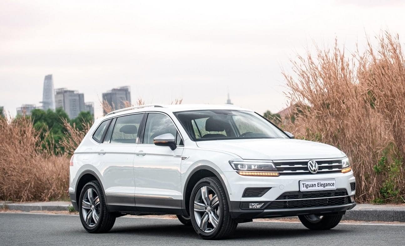 Volkswagen Tiguan Elegance nhập khẩu nguyên chiếc tặng quà khủng-1