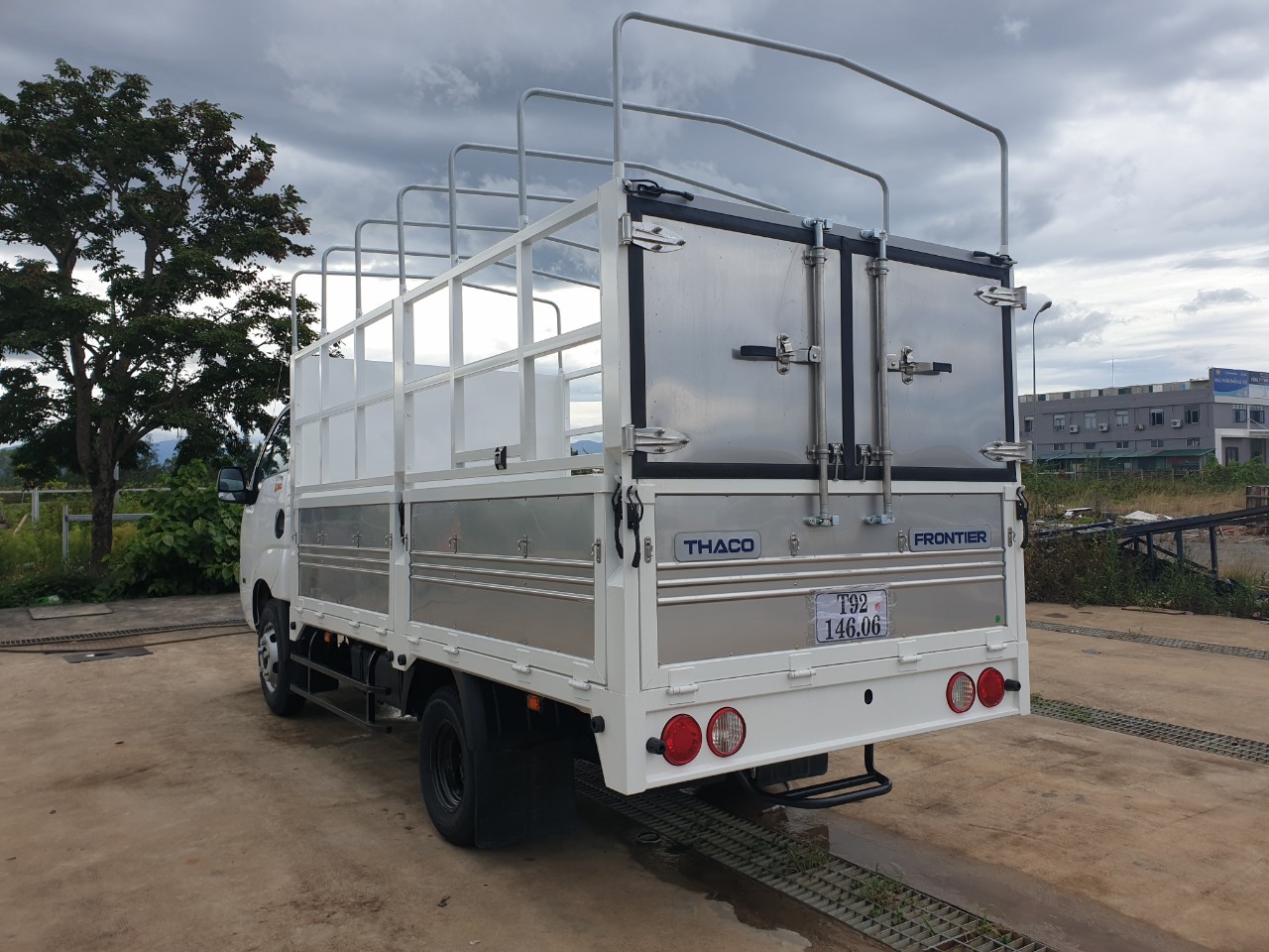 [Thaco Quảng Bình] bán xe tải KIA K250 tải trọng 2,49 tấn. Hỗ trợ trả góp lãi suất thấp.-2