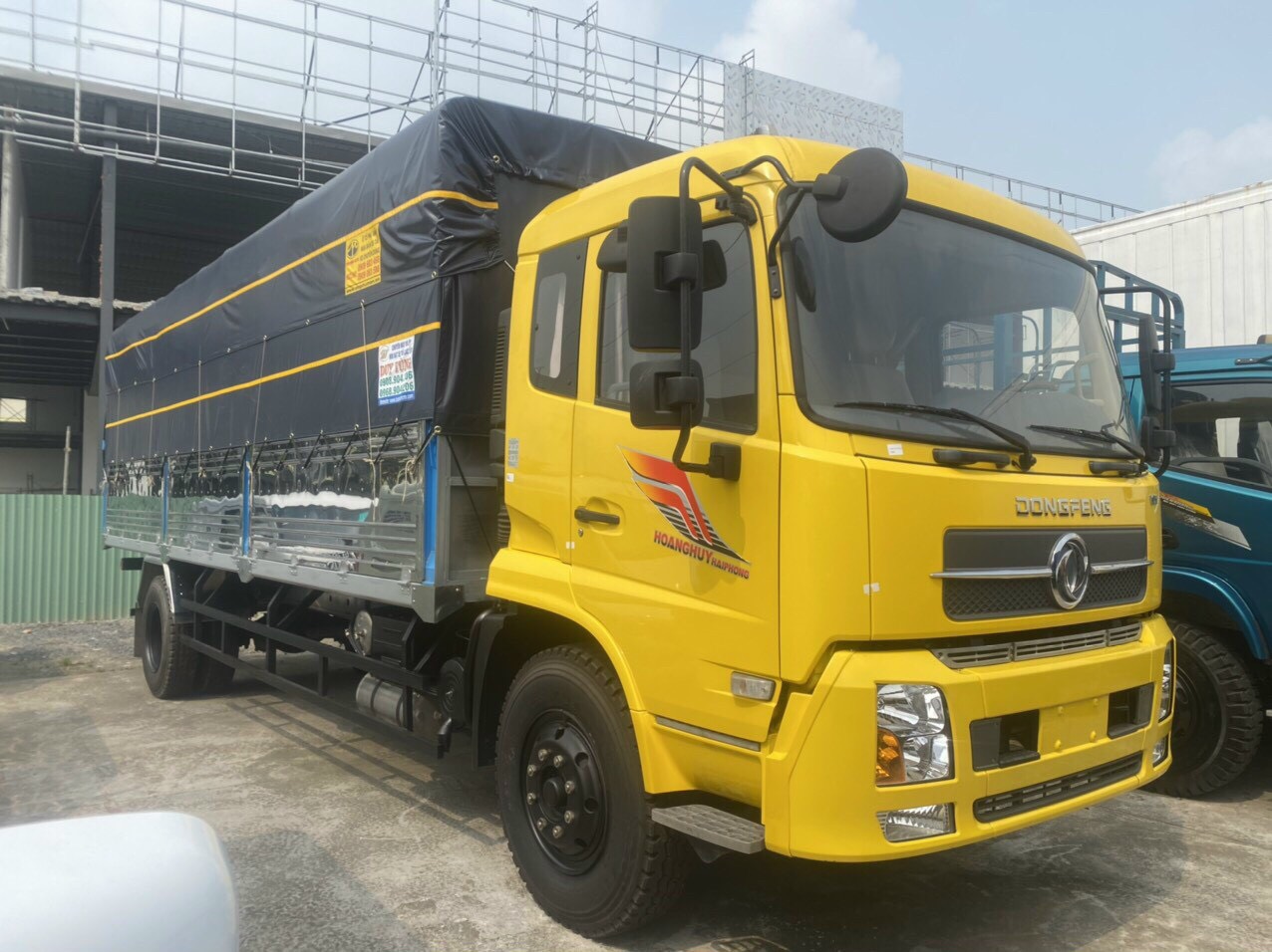 Xe tải Dongfeng 8T 6 máy thùng mui bạt dài 9m5 cao 2m4 siêu khỏe-3